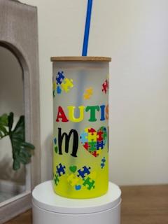 20 oz frosted yellow ombre glass (Non glitter) cup w/bamboo lid